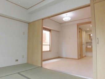 賃貸物件を明るくナチュラルに全面リフォーム